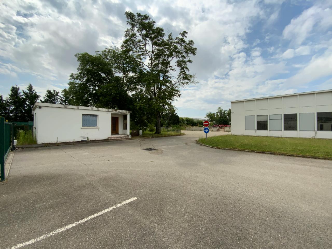 Local d'activité Meyzieu 2500m² Vente local d'activité Meyzieu Rhône OVACT2425179 25